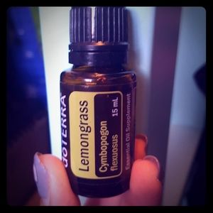Doterra lemongrass essential oil